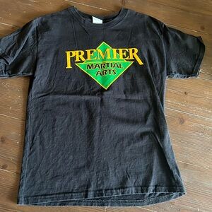 Boys tshirt sz large